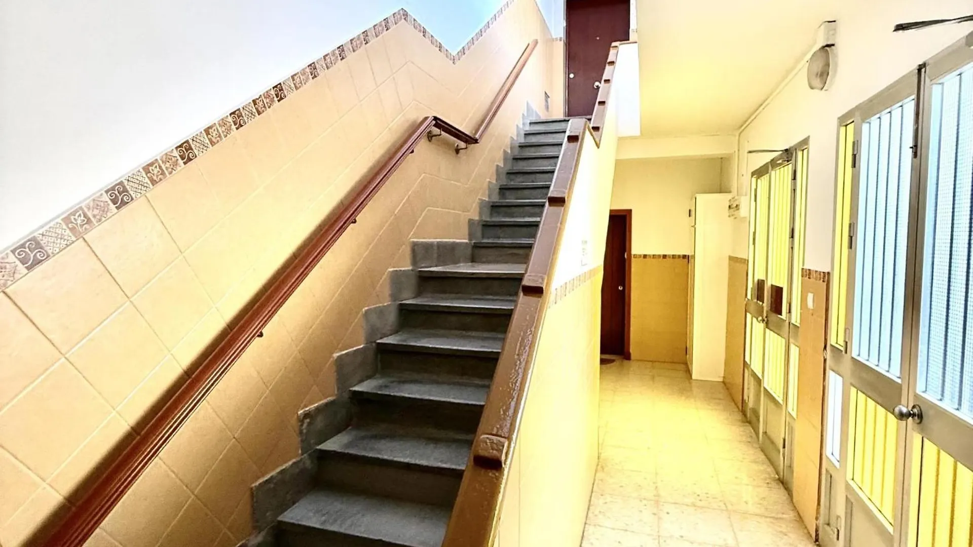 Apartment Los 3 Hermanos By Staycare Rota